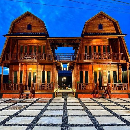 Villa Noerbaya House Bukittinggi Exterior foto